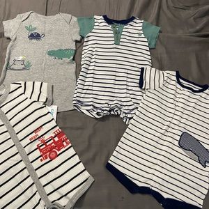 Carters bodysuits
